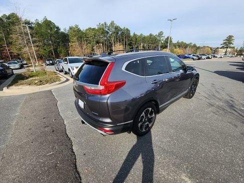 Used 2017 Honda CR-V Touring image 9
