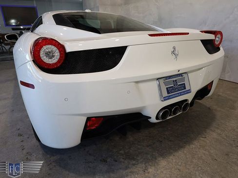 Used 2014 Ferrari 458 Italia Coupe RWD image 14