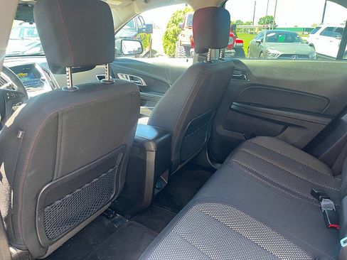 Used 2017 Chevrolet Equinox LS AWD/4WD image 11