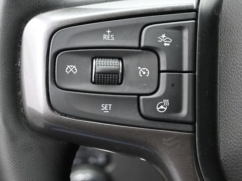 Used 2023 Chevrolet Silverado 1500 ZR2 w/ Technology Package AWD/4WD image 17