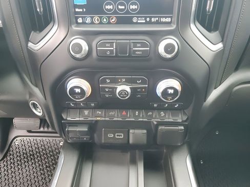 Used 2023 GMC Sierra 2500 AT4 w/ AT4 Preferred Package image 40