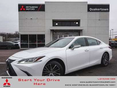 Used 2023 Lexus ES 250 w/ Premium Package