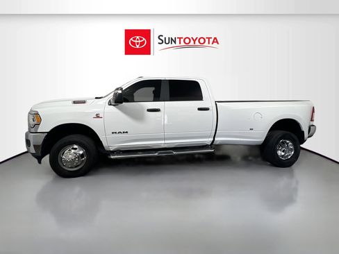 Used 2024 RAM 3500 Big Horn AWD/4WD image 7