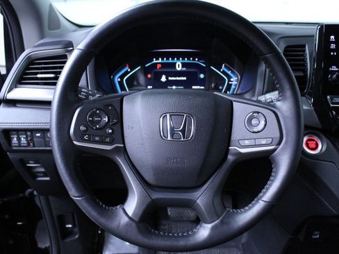 Used 2024 Honda Odyssey EX-L image 19