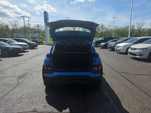 Used 2018 Hyundai Kona SE image 12