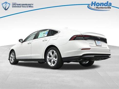 New 2026 Honda Accord LX image 40