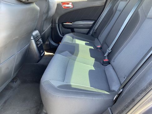 Used 2016 Dodge Charger R/T w/ Navigation & Travel Group image 13