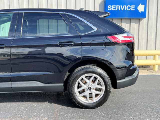 Used 2024 Ford Edge SEL w/ Convenience Package AWD/4WD image 8