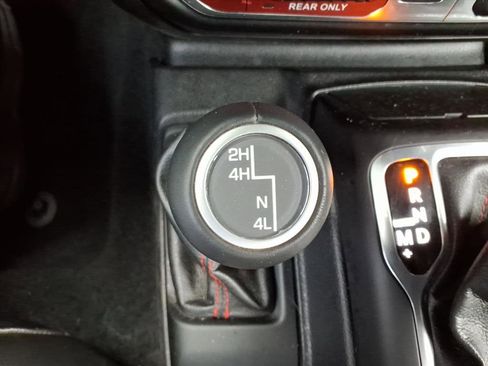 Used 2020 Jeep Wrangler Unlimited Rubicon image 24