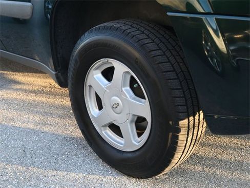 Used 2003 Chevrolet TrailBlazer LS w/ Preferred Equipment Group image 11