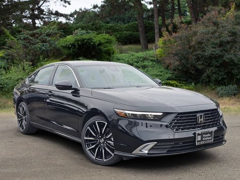 New 2026 Honda Accord Touring image 1