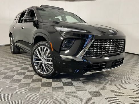 Used 2025 Buick Enclave Avenir w/ Super Cruise Package FWD image 49