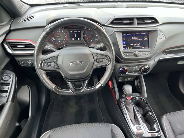 Used 2022 Chevrolet TrailBlazer RS AWD/4WD image 12