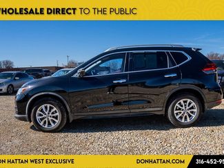 Used 2017 Nissan Rogue SV w/ SV Premium Package video 2