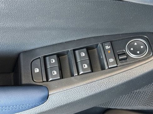 New 2025 Kia Seltos S image 13