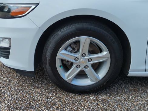 Used 2024 Chevrolet Malibu LT FWD image 10