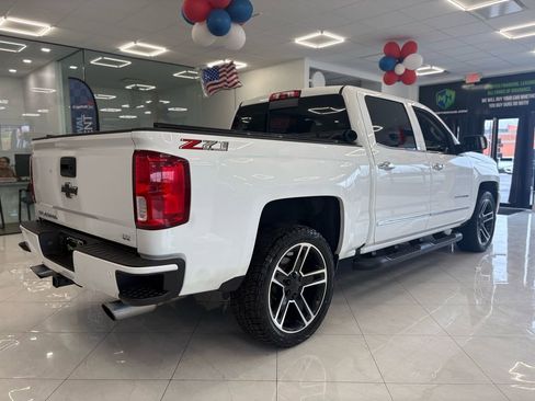 Used 2018 Chevrolet Silverado 1500 LTZ Z71 w/ LPO, Black Pack image 12