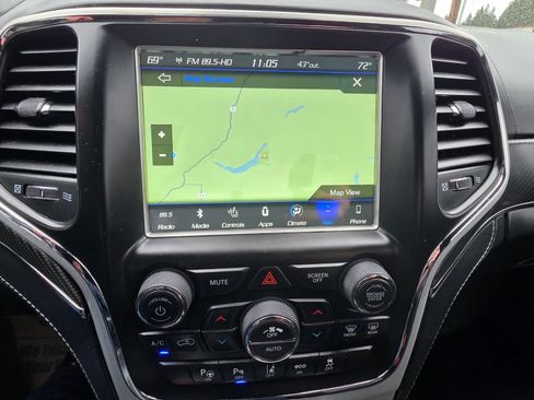 Used 2018 Jeep Grand Cherokee SRT AWD/4WD image 19