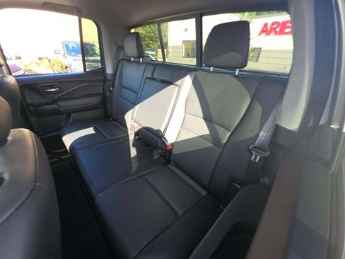 Certified 2025 Honda Ridgeline RTL image 11