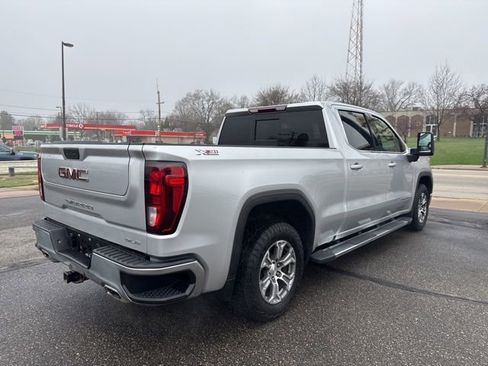 Used 2021 GMC Sierra 1500 SLE w/ X31 Off-Road Package image 5