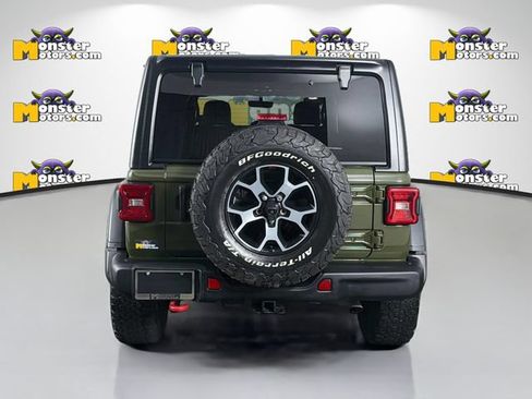 Used 2023 Jeep Wrangler Unlimited Rubicon w/ Dual Top Group AWD/4WD image 6