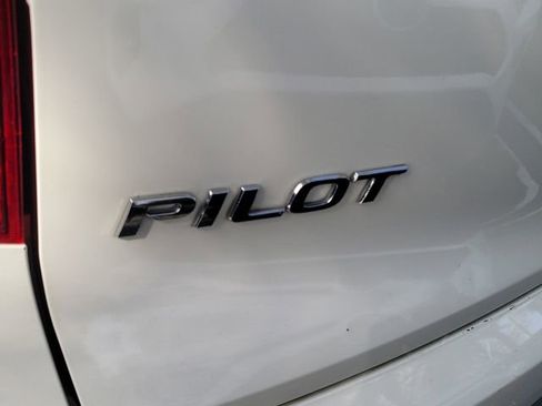 Used 2018 Honda Pilot EX-L image 5