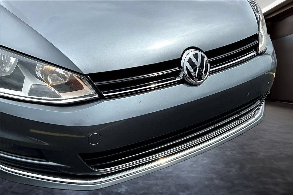 Used 2016 Volkswagen Golf SE FWD image 33