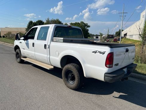 Used 2004 Ford F250 Lariat AWD/4WD image 4