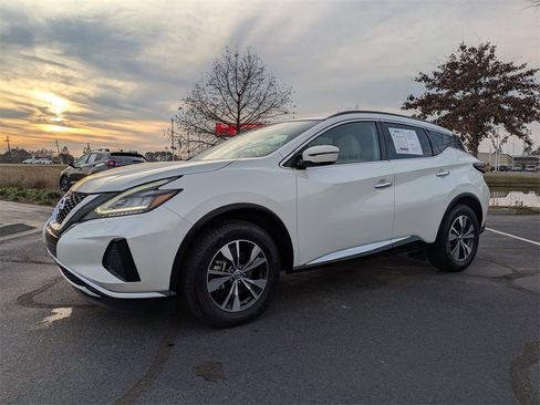 Used 2019 Nissan Murano SV image 9