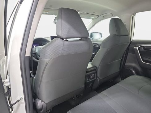 Certified 2024 Toyota RAV4 LE AWD/4WD image 10