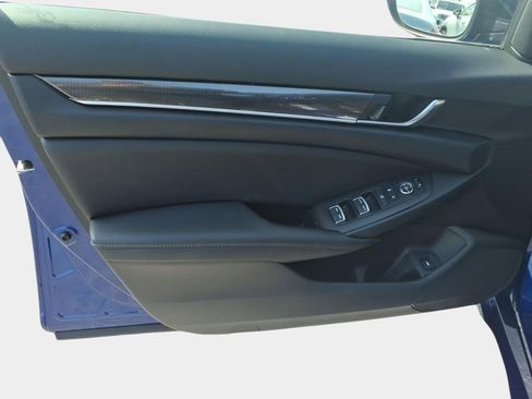 Used 2022 Honda Accord Sport image 16