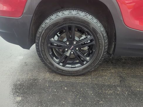 Certified 2024 GMC Terrain AT4 w/ Infotainment Package II AWD/4WD image 15