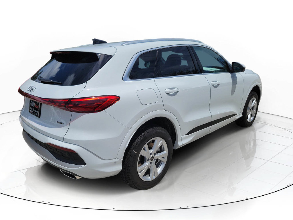 New 2026 Audi Q5 Premium AWD/4WD image 4
