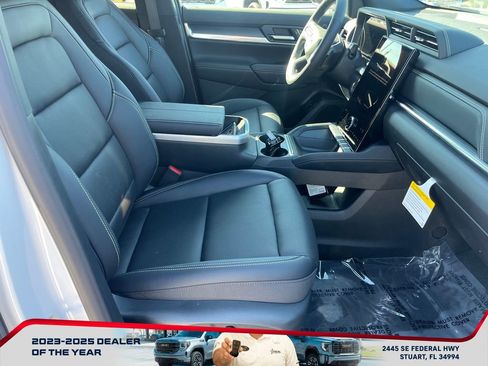 New 2026 GMC Terrain Elevation w/ Elevation Premium Package image 19