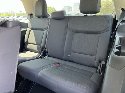 Used 2025 Ford Expedition Active RWD image 11
