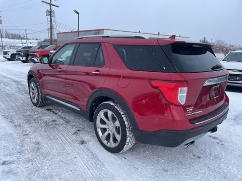 Used 2020 Ford Explorer Platinum w/ Premium Technology Package image 9