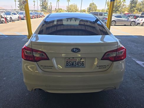 Used 2016 Subaru Legacy 2.5i AWD/4WD image 5