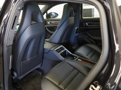Used 2023 Porsche Panamera Turbo S image 71