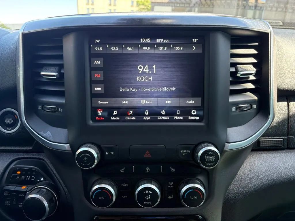 Used 2019 RAM 1500 Big Horn AWD/4WD image 11