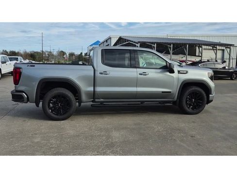 New 2026 GMC Sierra 1500 Elevation image 9