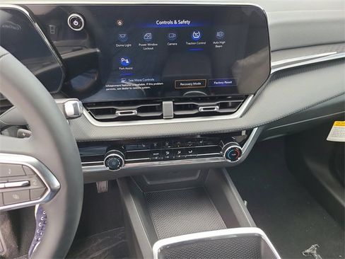 New 2026 Chevrolet Equinox LT image 29