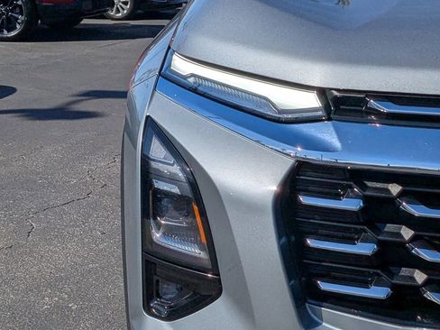 Certified 2025 Chevrolet Equinox LT w/ Convenience Package II image 11