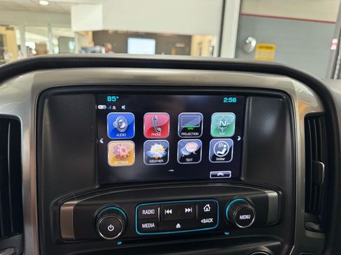 Used 2018 Chevrolet Silverado 1500 LT w/ All Star Edition AWD/4WD image 23