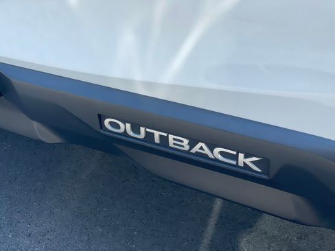 Used 2022 Subaru Outback Premium image 26
