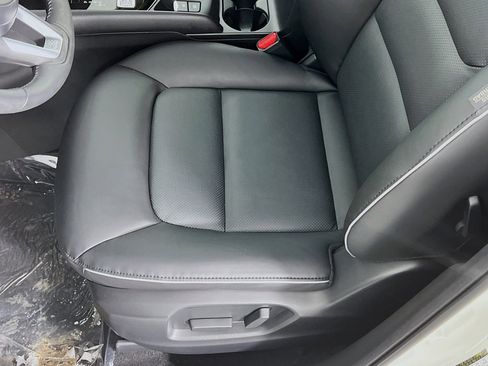 Used 2025 MAZDA CX-5 AWD 2.5 S w/ Select Package image 4