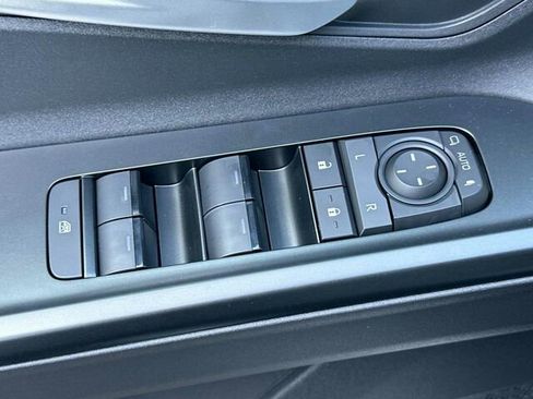 New 2026 Subaru Solterra image 13