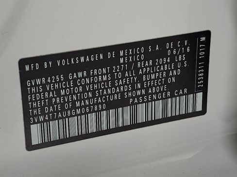 Used 2016 Volkswagen GTI SE FWD image 26