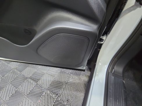 New 2026 Nissan Rogue SV image 27