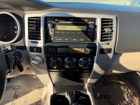 Used 2008 Toyota 4Runner SR5 image 16