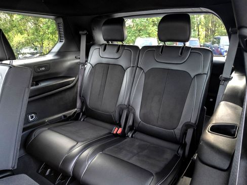 Used 2024 Jeep Grand Cherokee L Laredo image 17